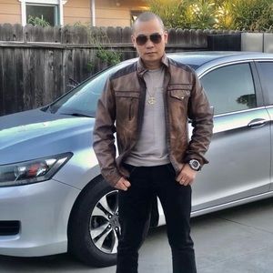 Meet your Posher, Jay